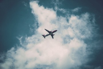 Du willst f��r den Master ins Ausland. Doch wie ist das mit der Finanzierung, in welchem Land studiert es sich gut und was zur Hölle sind Toefl und Gmat?