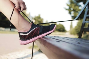 Dein Kopf brummt schon vor lauter Recherche und Getippe? Dann besuch doch mal den Hochschulsport! Was es damit auf sich hat, erfährst Du hier!