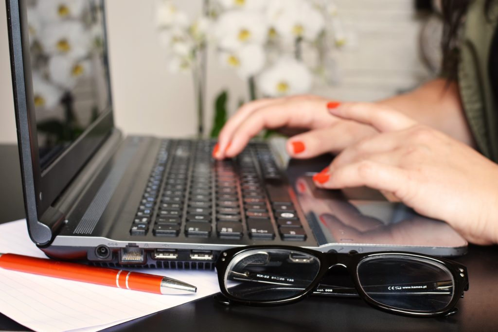 E-Mail an den Dozenten