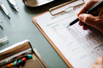 In der Ausbildung zum Psychotherapeuten steht die Patientenb.ehandlung im Vordergrund